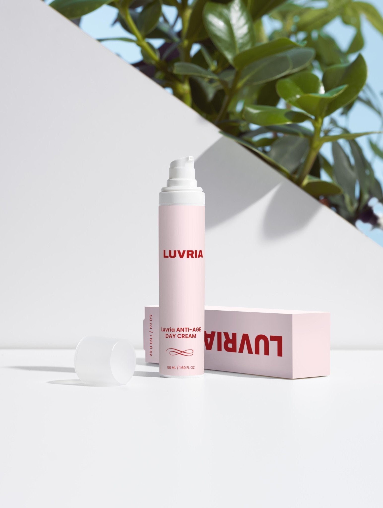 Luvria Anti - Ageing kits - Luvria